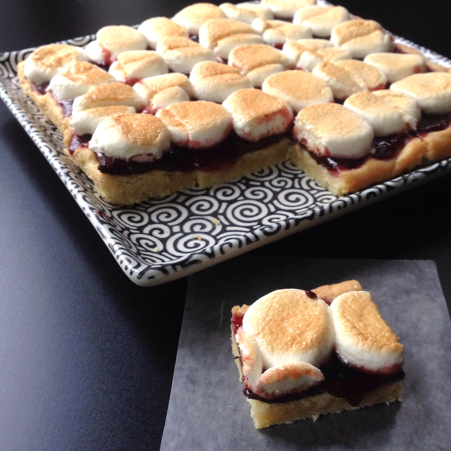 Cookielicious Adaptable Marshmallow Bar Cookies Get the Good Stuff!