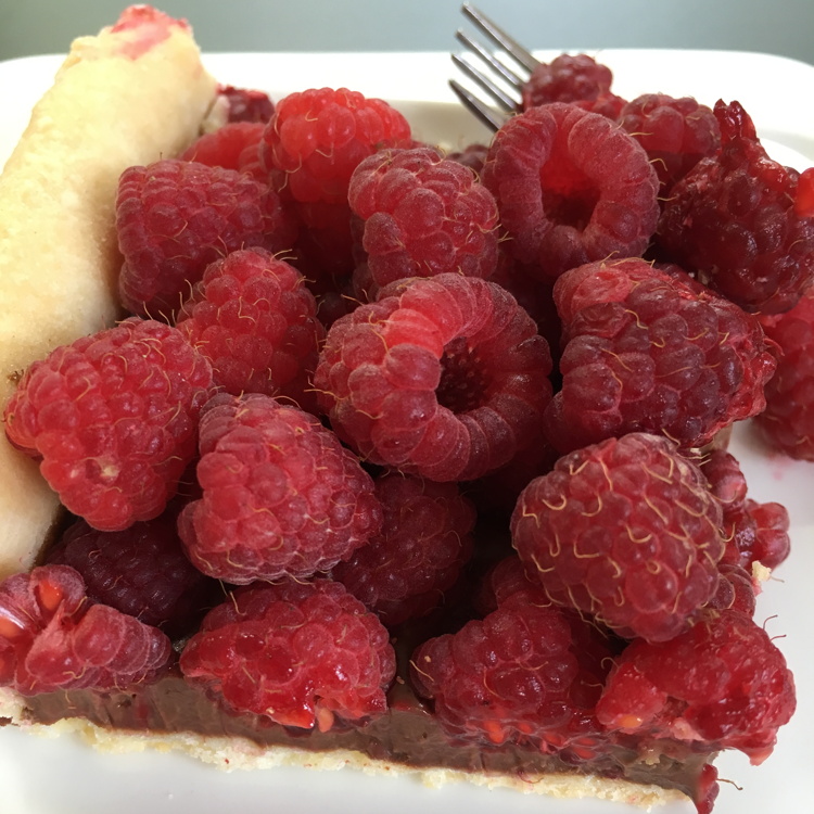 Easy Chocolate Raspberry Tart